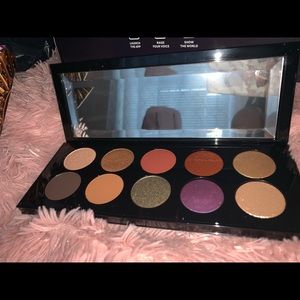 Pat McGrath Mothership VI: MidNight Sun Pallete